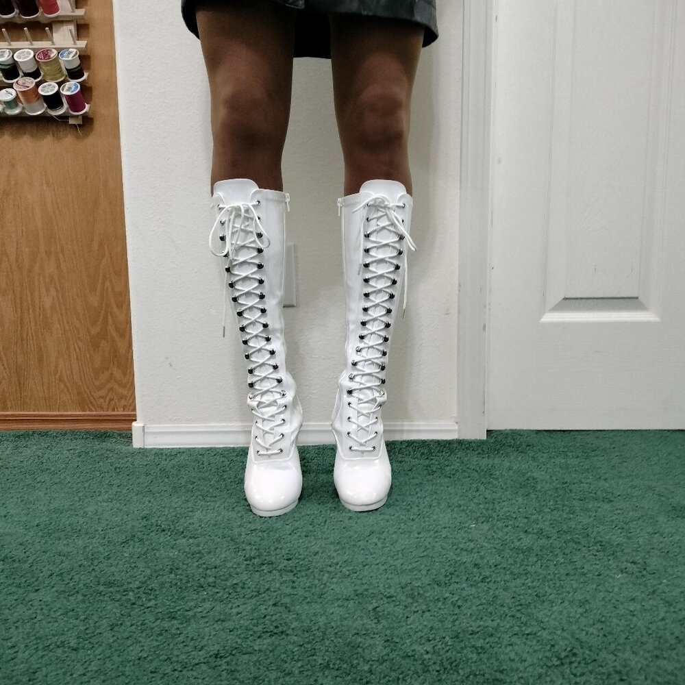 White lace up  boots